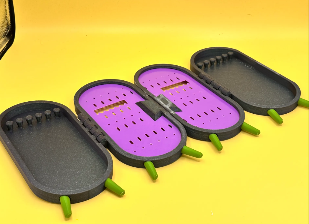 Travel Size Organizer 2.3 — 3D printed by Moon Studio 3D